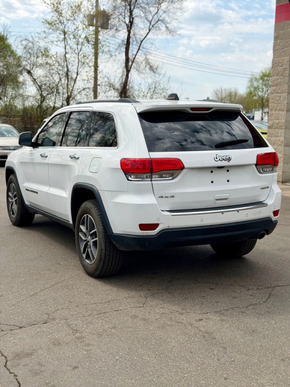 2017 Jeep Grand Cherokee Image 4