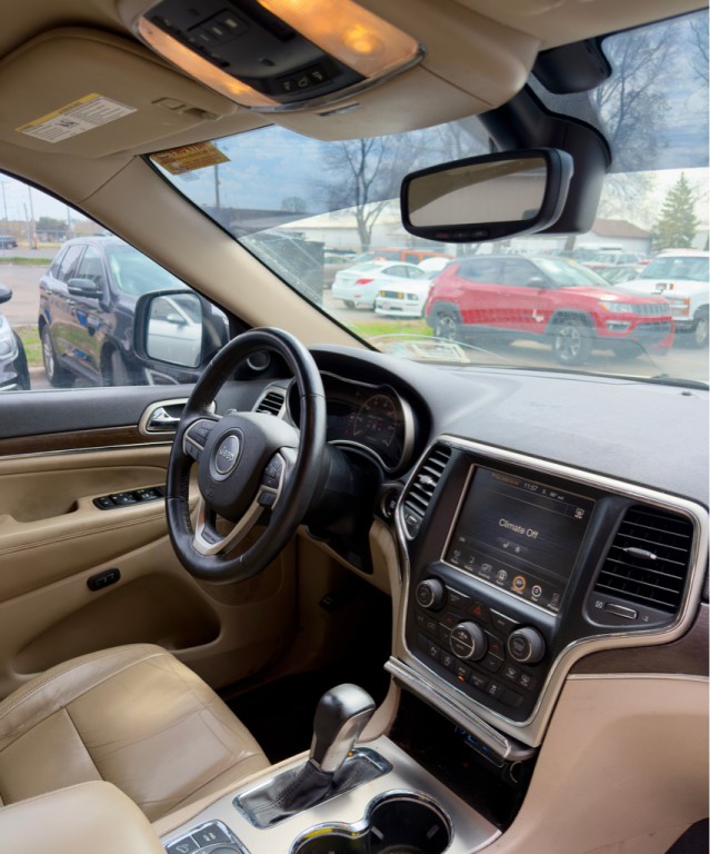 2017 Jeep Grand Cherokee Image 5