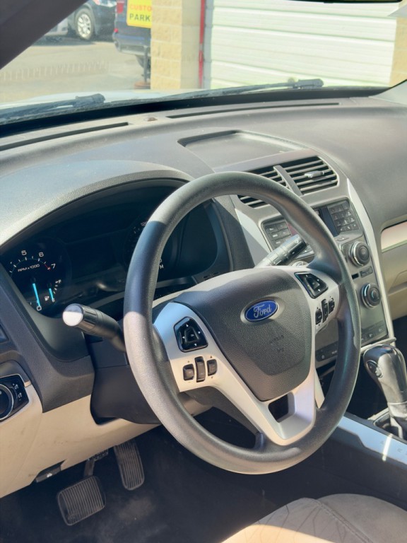 2015 Ford Explorer Image 5