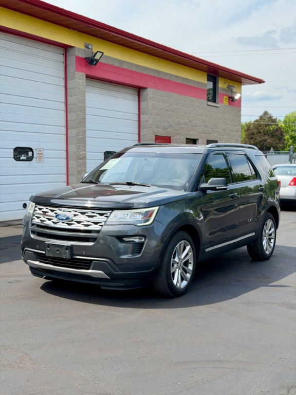 2019 Ford Explorer Image 1