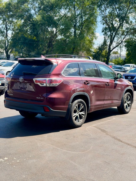 2016 Toyota Highlander Image 5