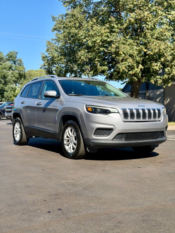 2020 Jeep Cherokee Image 2