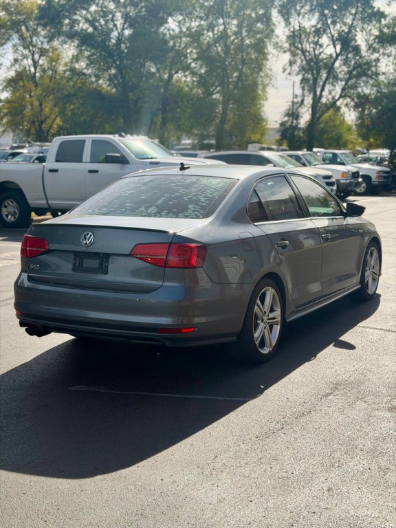 2017 Volkswagen Jetta Image 4