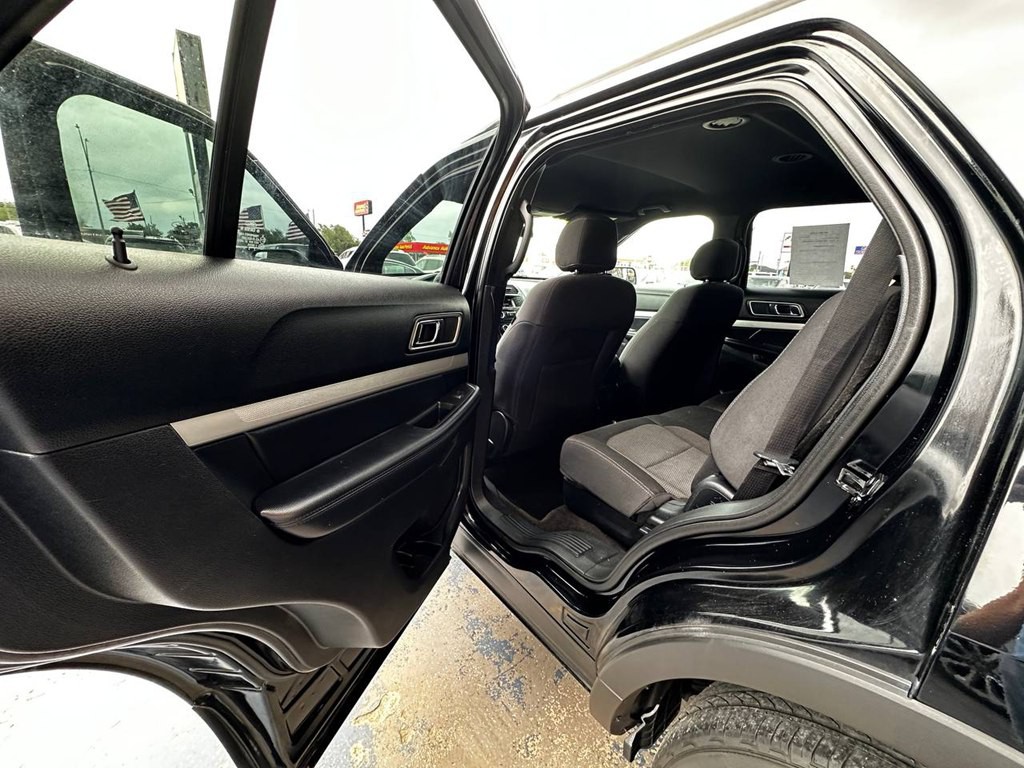 2017 Ford Explorer Image 14