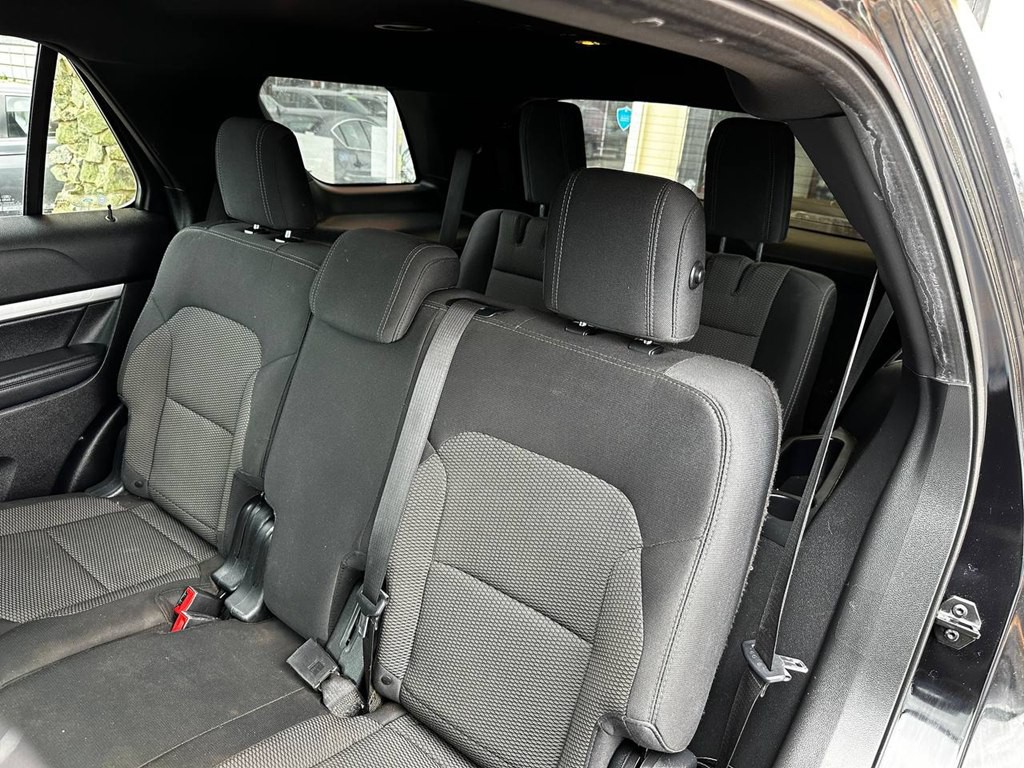 2017 Ford Explorer Image 16