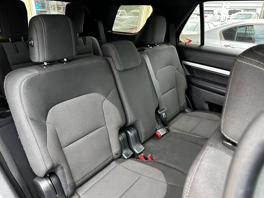 2017 Ford Explorer Image 23