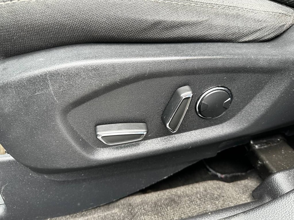 2017 Ford Explorer Image 29