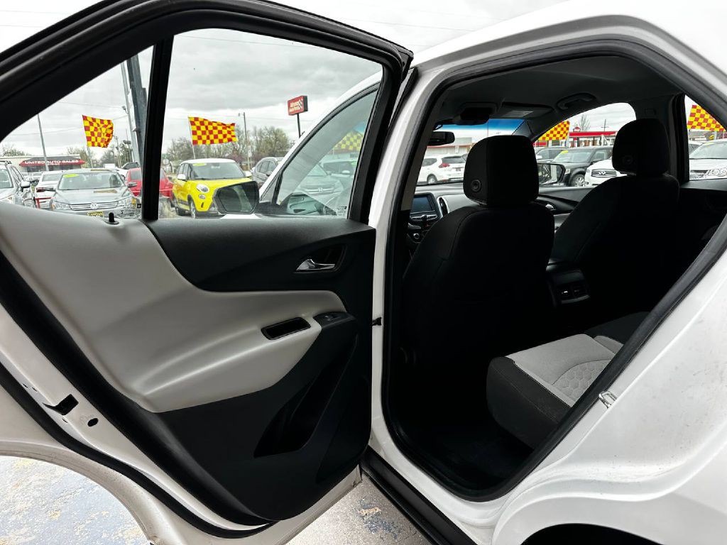 2018 Chevrolet Equinox Image 14
