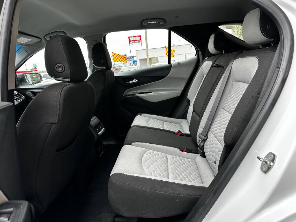 2018 Chevrolet Equinox Image 15