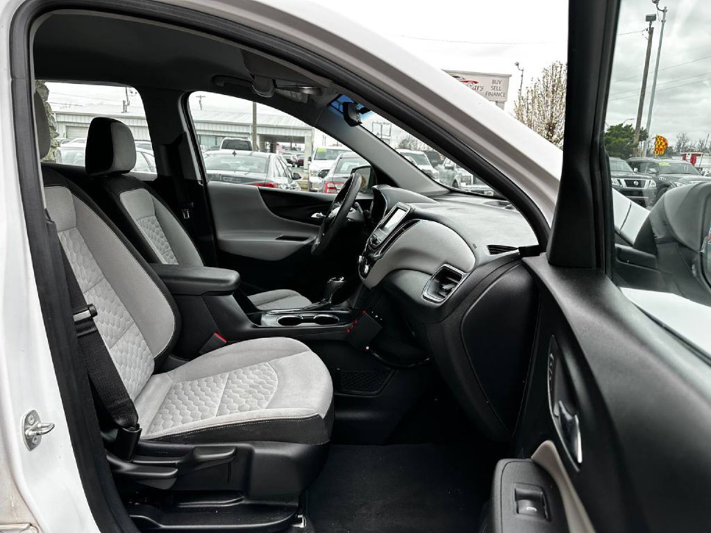 2018 Chevrolet Equinox Image 19
