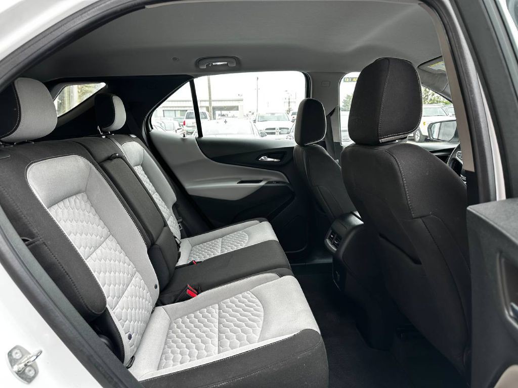 2018 Chevrolet Equinox Image 22