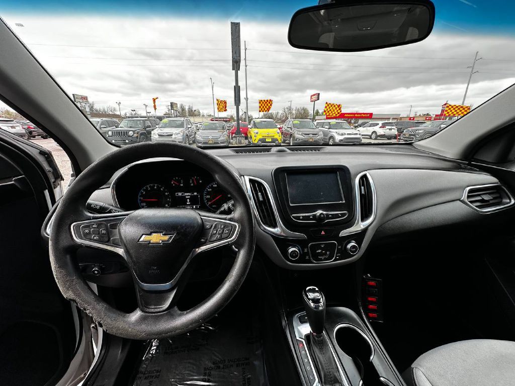 2018 Chevrolet Equinox Image 24