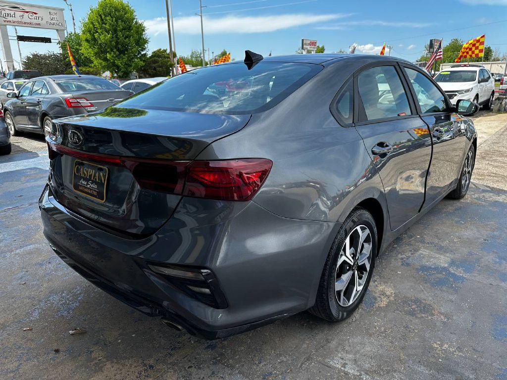 2021 Kia Forte Image 7