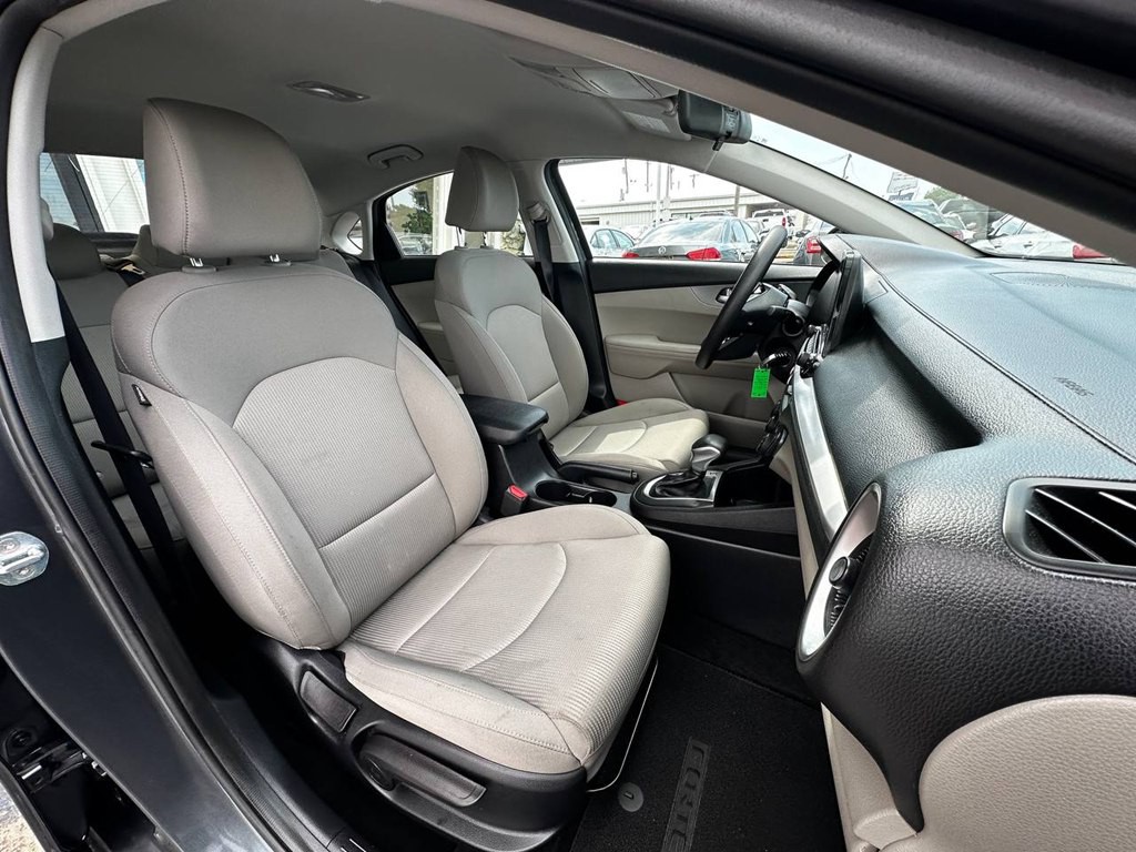 2021 Kia Forte Image 18