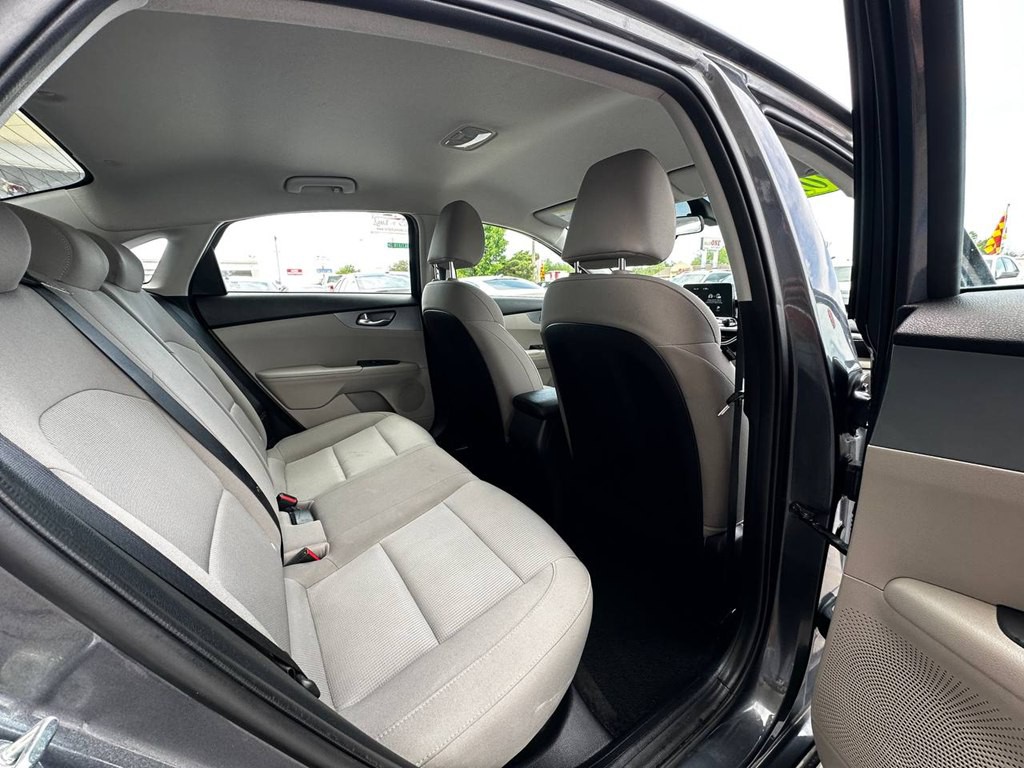 2021 Kia Forte Image 20