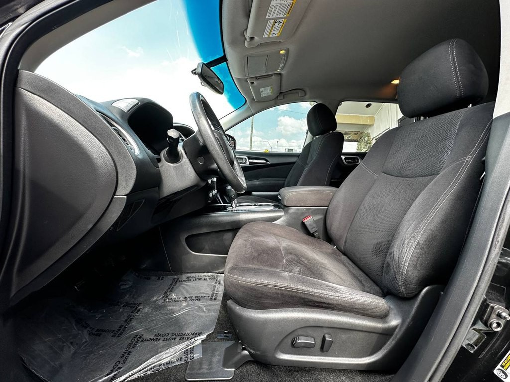 2016 Nissan Pathfinder Image 10