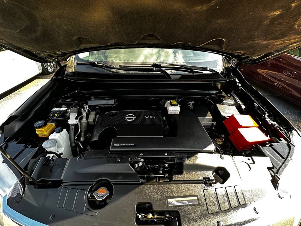 2016 Nissan Pathfinder Image 28