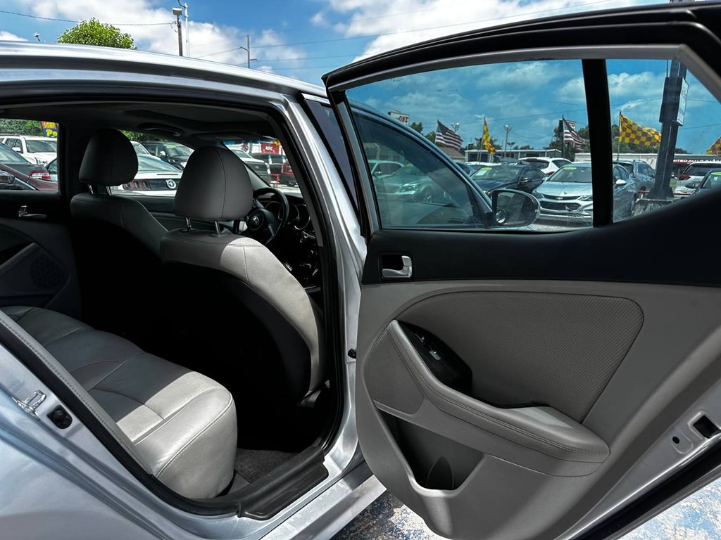 2015 Kia Optima Image 21