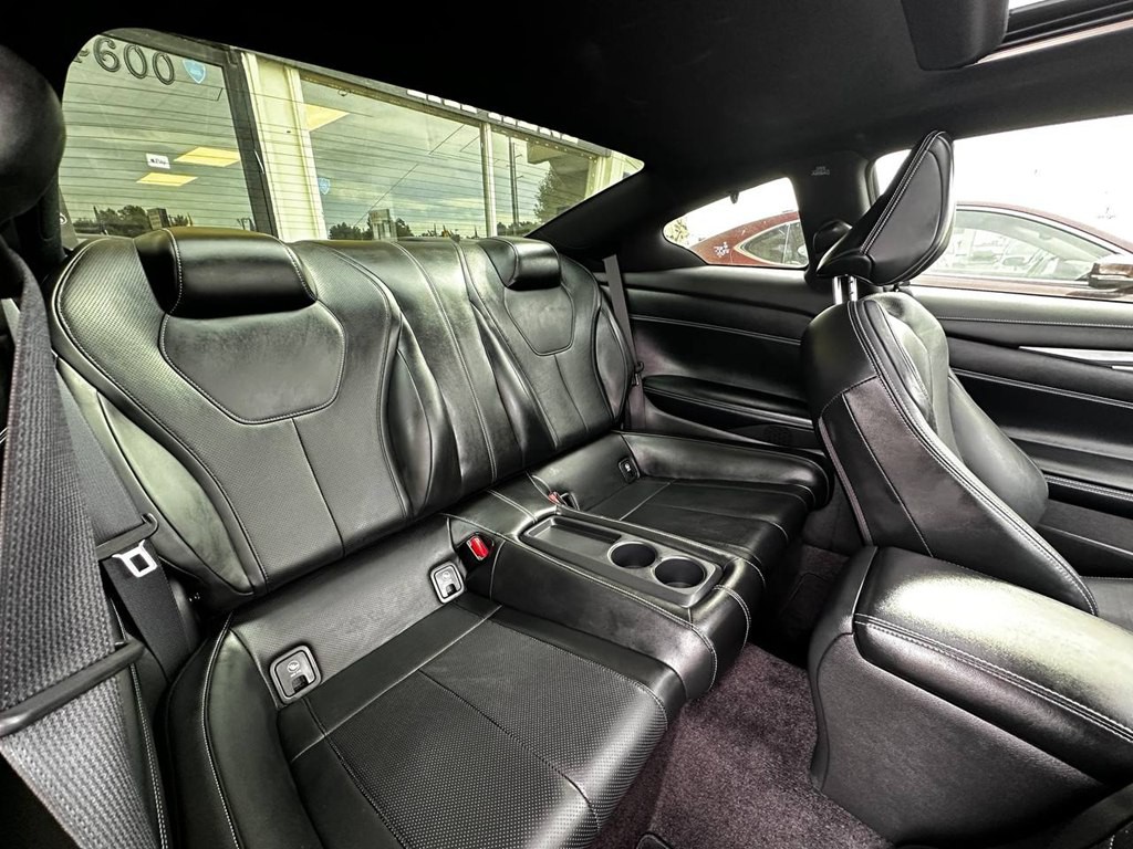 2020 INFINITI Q60 Image 16