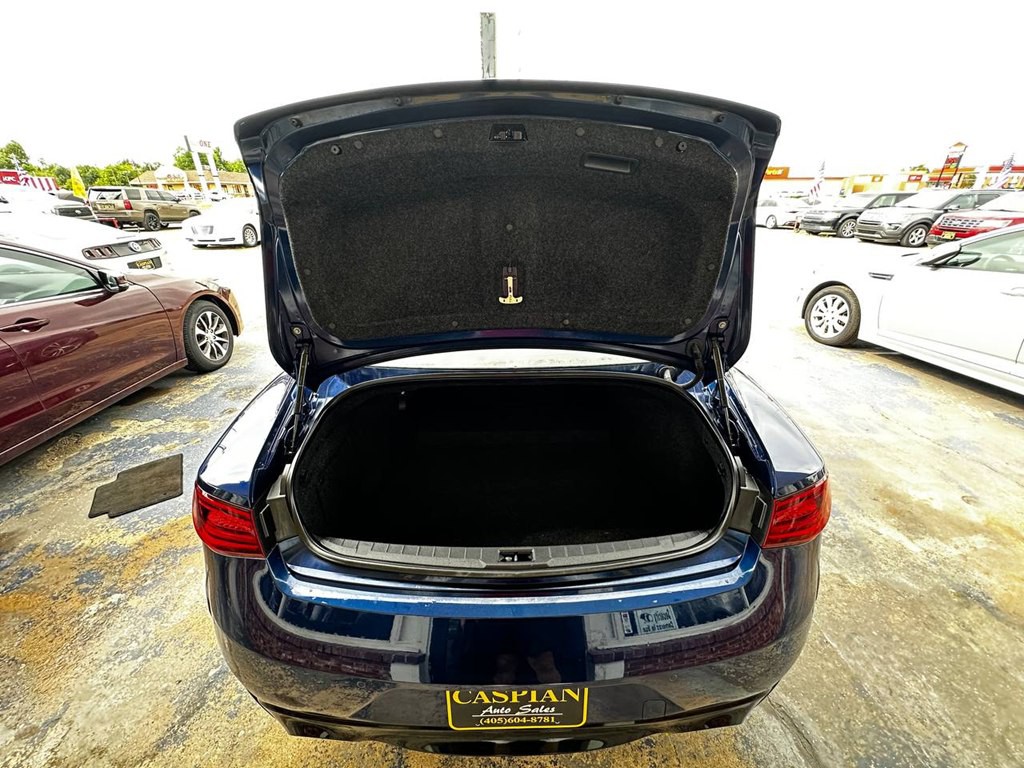 2020 INFINITI Q60 Image 21