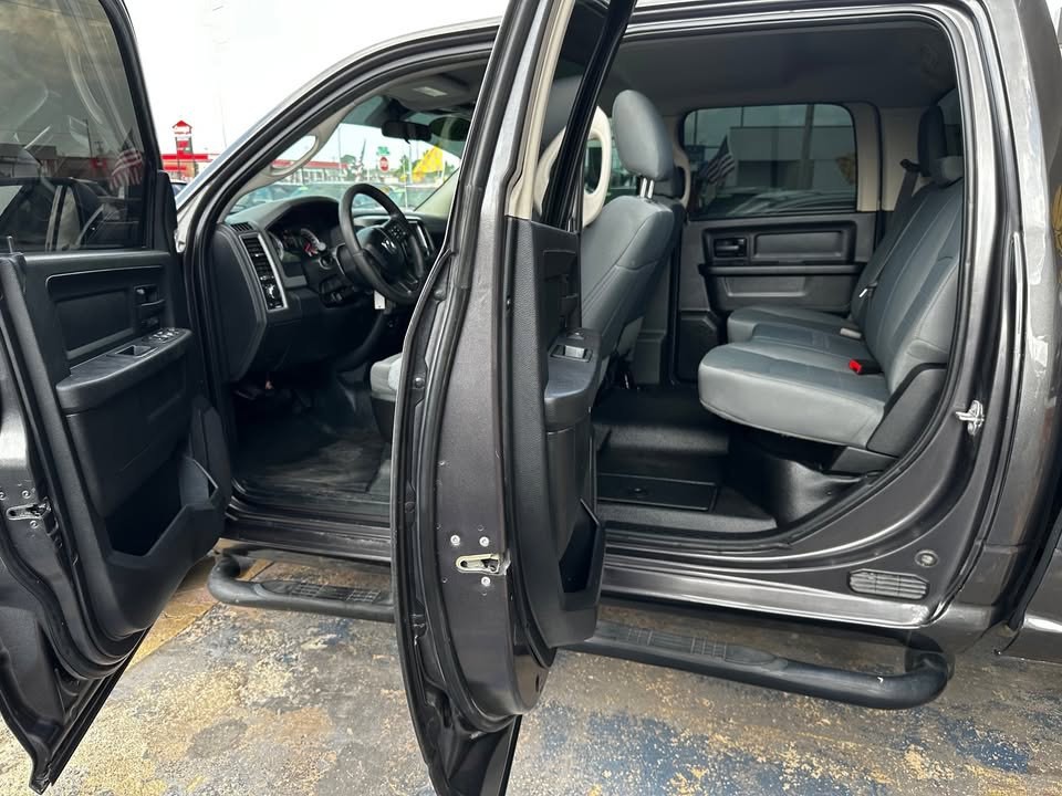 2017 RAM 1500 Image 8