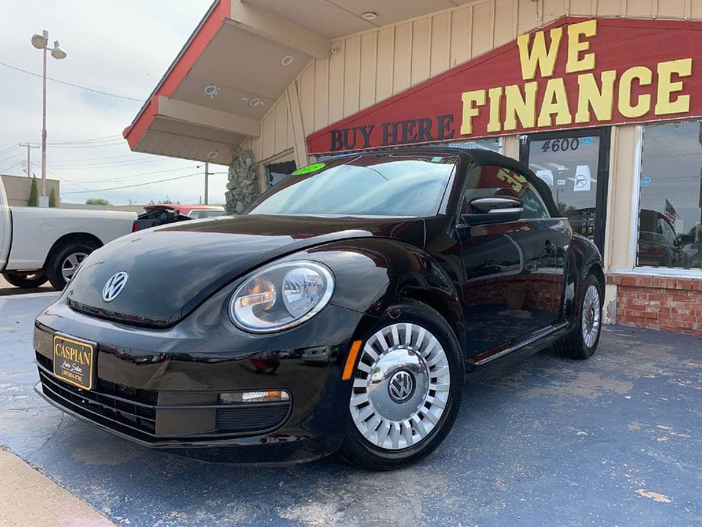 2014 Volkswagen Beetle Image 3