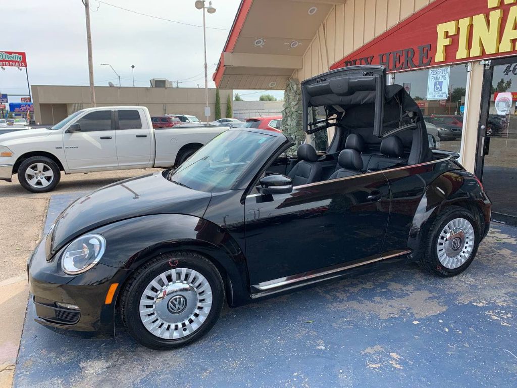 2014 Volkswagen Beetle Image 19