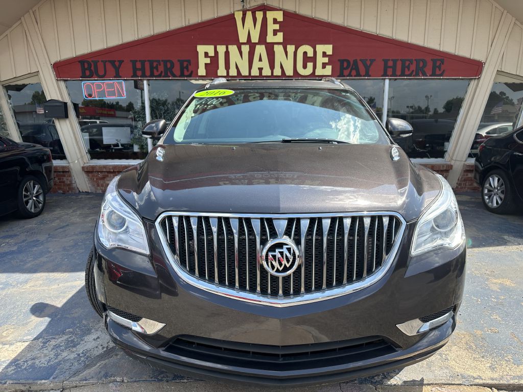 2016 Buick Enclave Image 2
