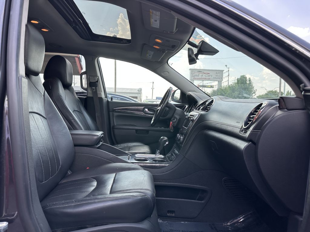 2016 Buick Enclave Image 17