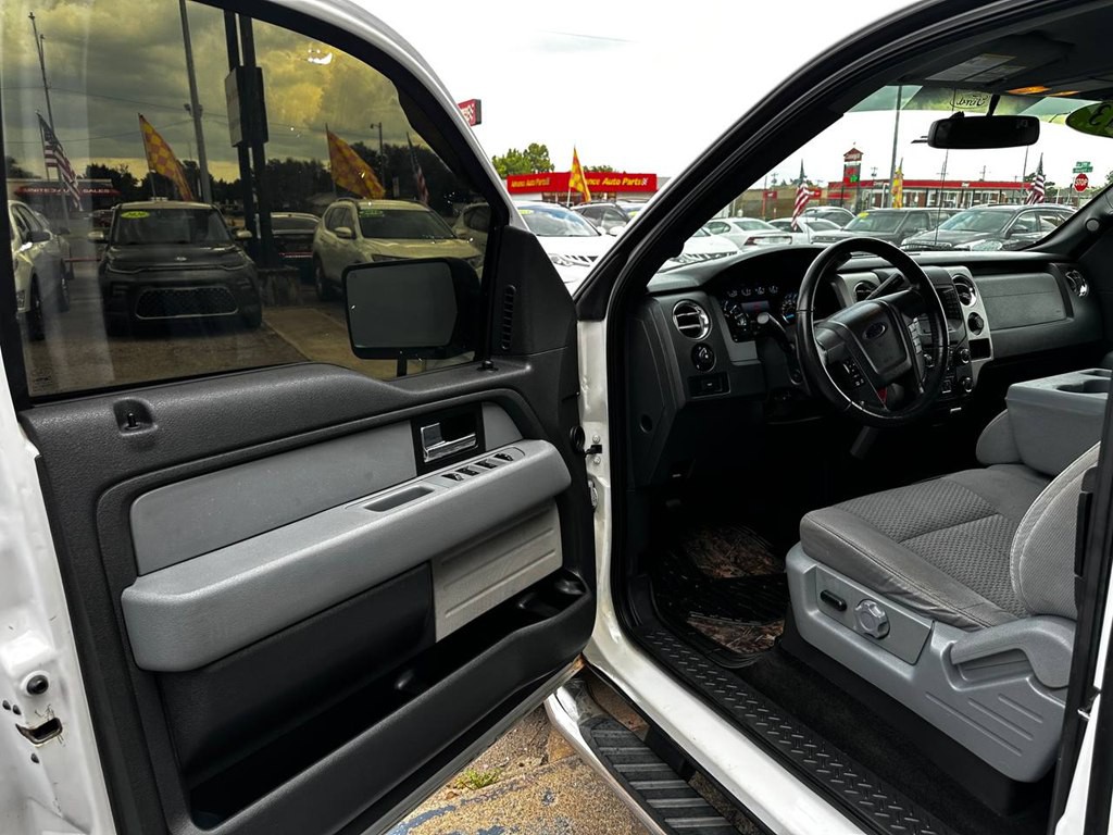 2013 Ford F-150 Image 10