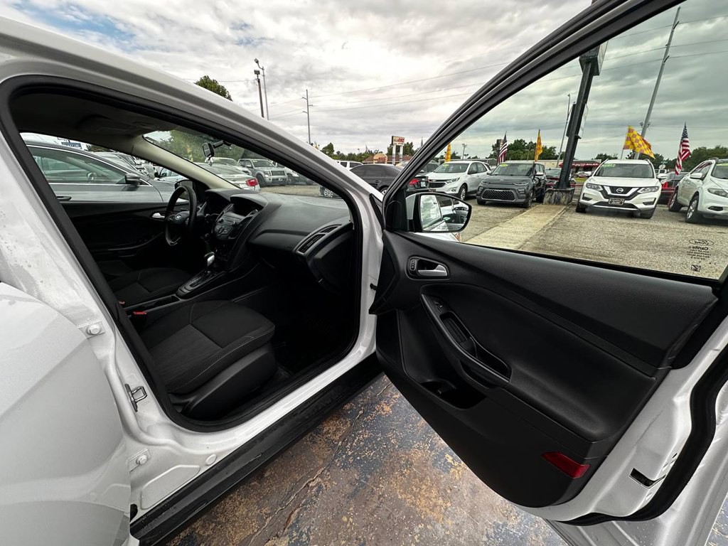 2018 Ford Focus Image 16