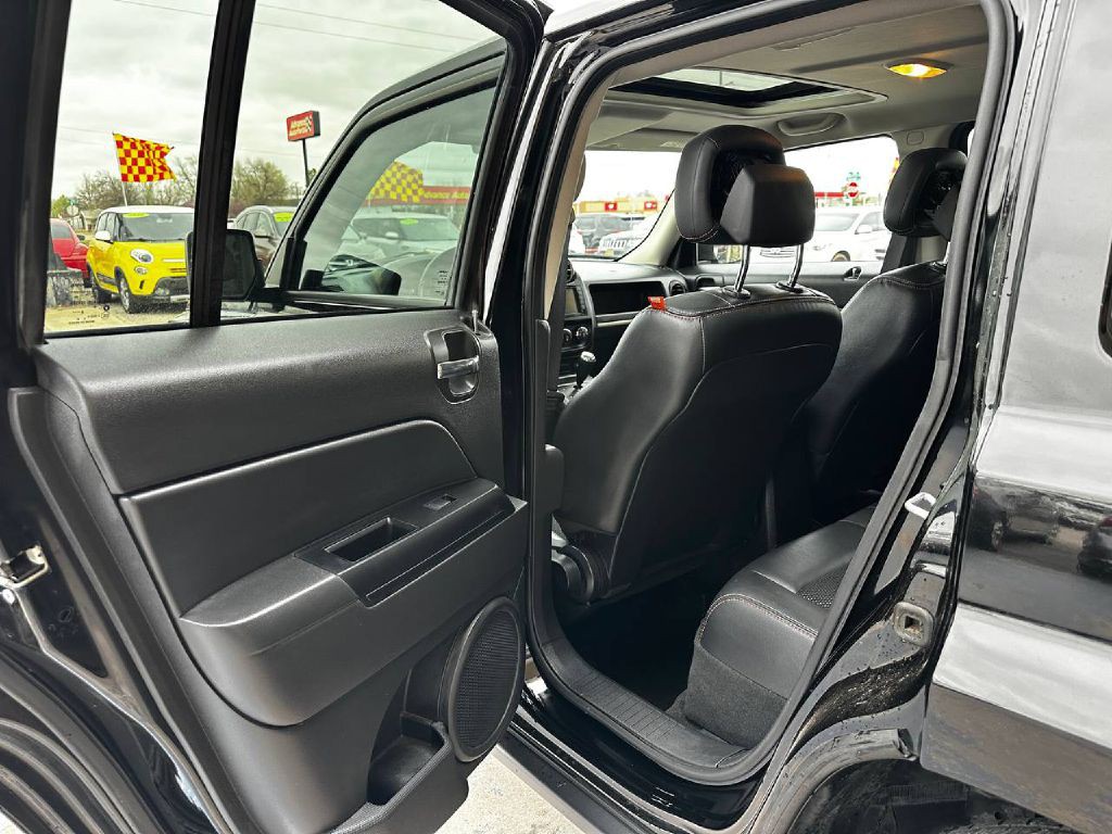 2017 Jeep Patriot Image 10