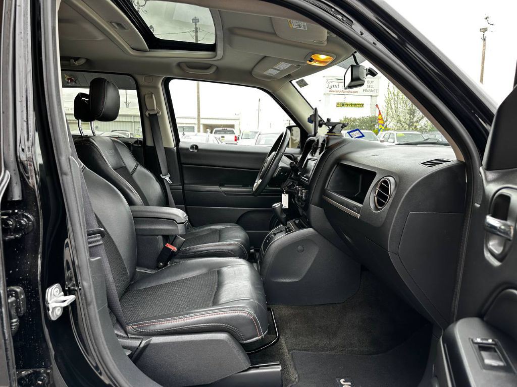2017 Jeep Patriot Image 15