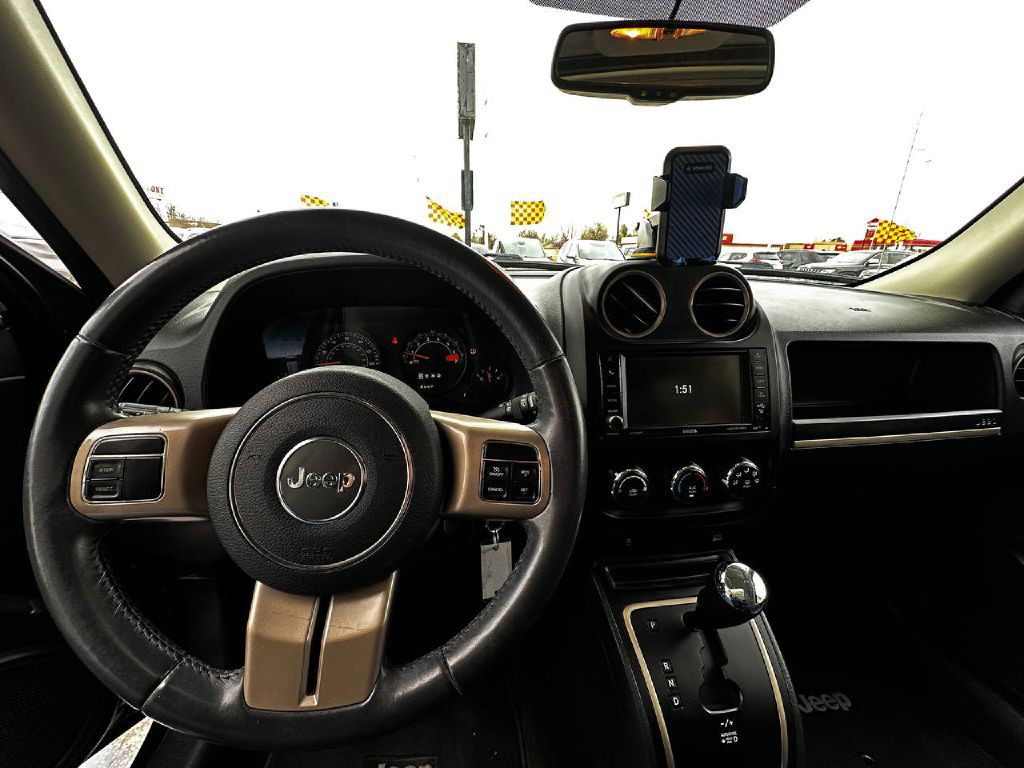 2017 Jeep Patriot Image 23