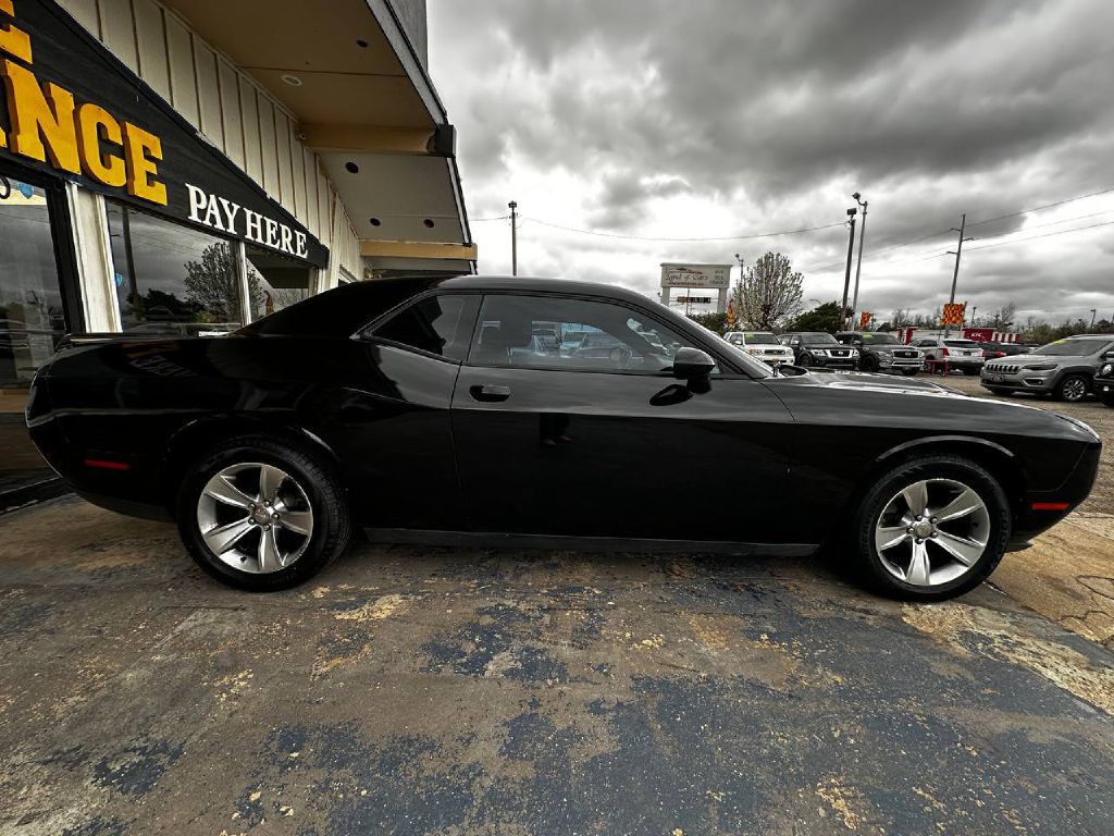 2019 Dodge Challenger Image 4