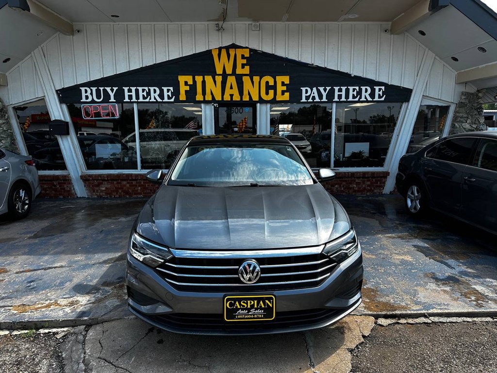 2019 Volkswagen Jetta Image 2