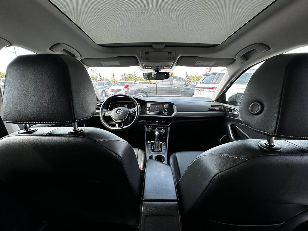 2019 Volkswagen Jetta Image 24