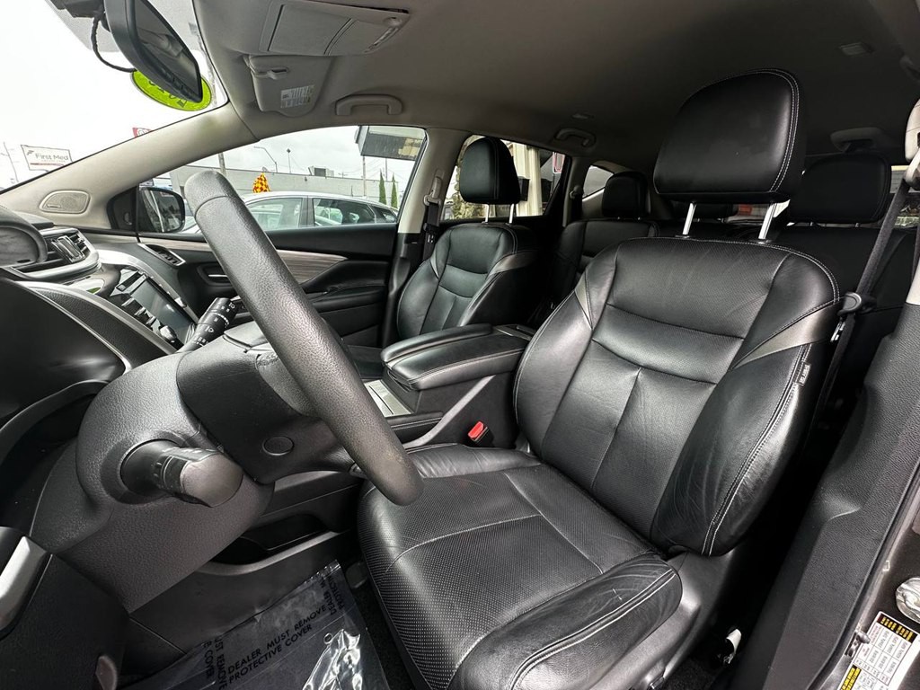 2015 Nissan Murano Image 11