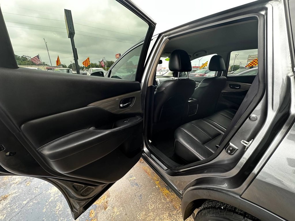 2015 Nissan Murano Image 12
