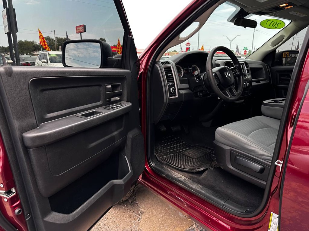 2017 RAM 1500 Image 10