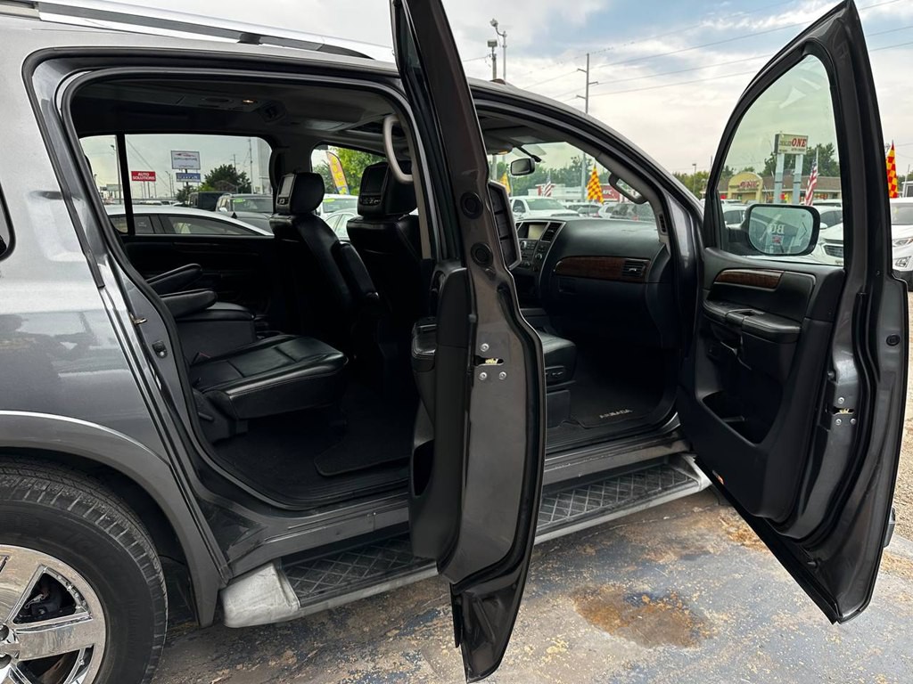 2014 Nissan Armada Image 14