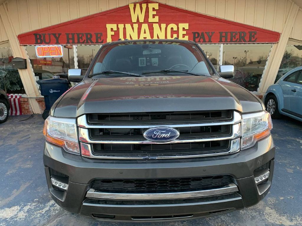 2015 Ford Expedition Image 2