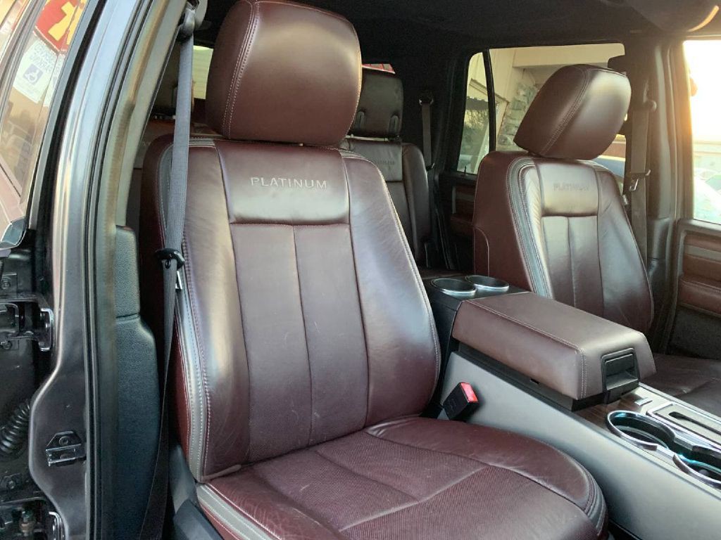 2015 Ford Expedition Image 16