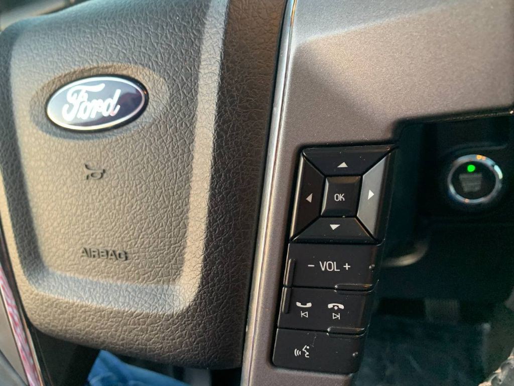 2015 Ford Expedition Image 28