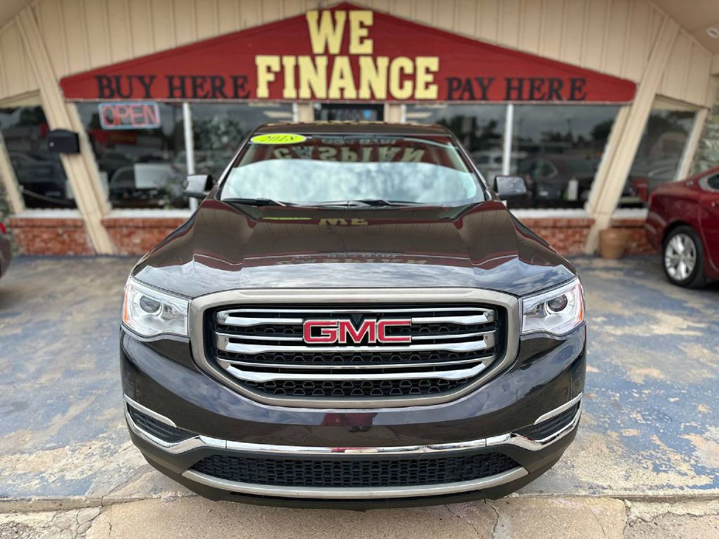 2018 GMC Acadia Image 2