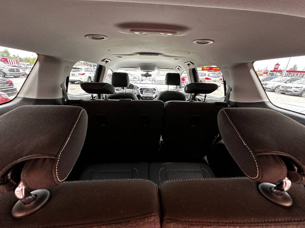 2018 GMC Acadia Image 21