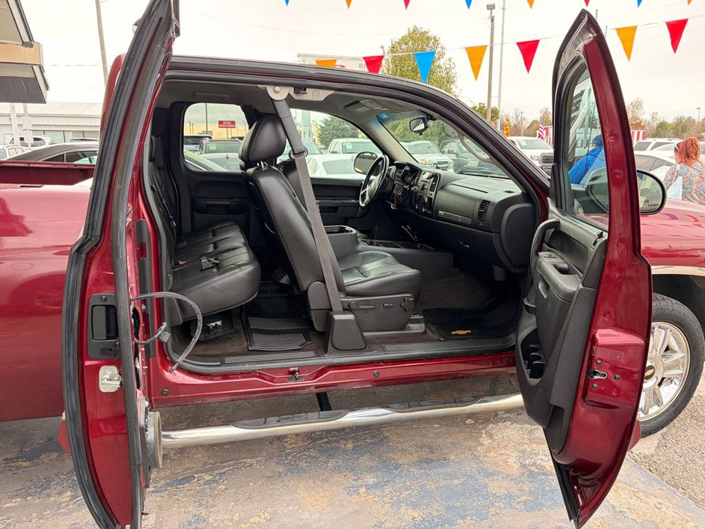 2013 Chevrolet Silverado 1500 Image 12