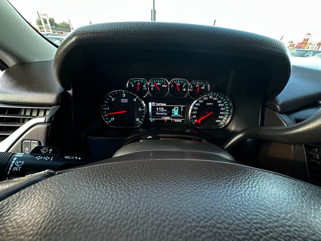 2015 Chevrolet Tahoe Image 26