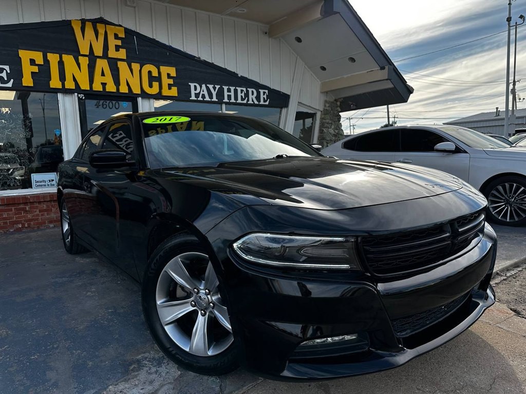 2017 Dodge Charger Image 2