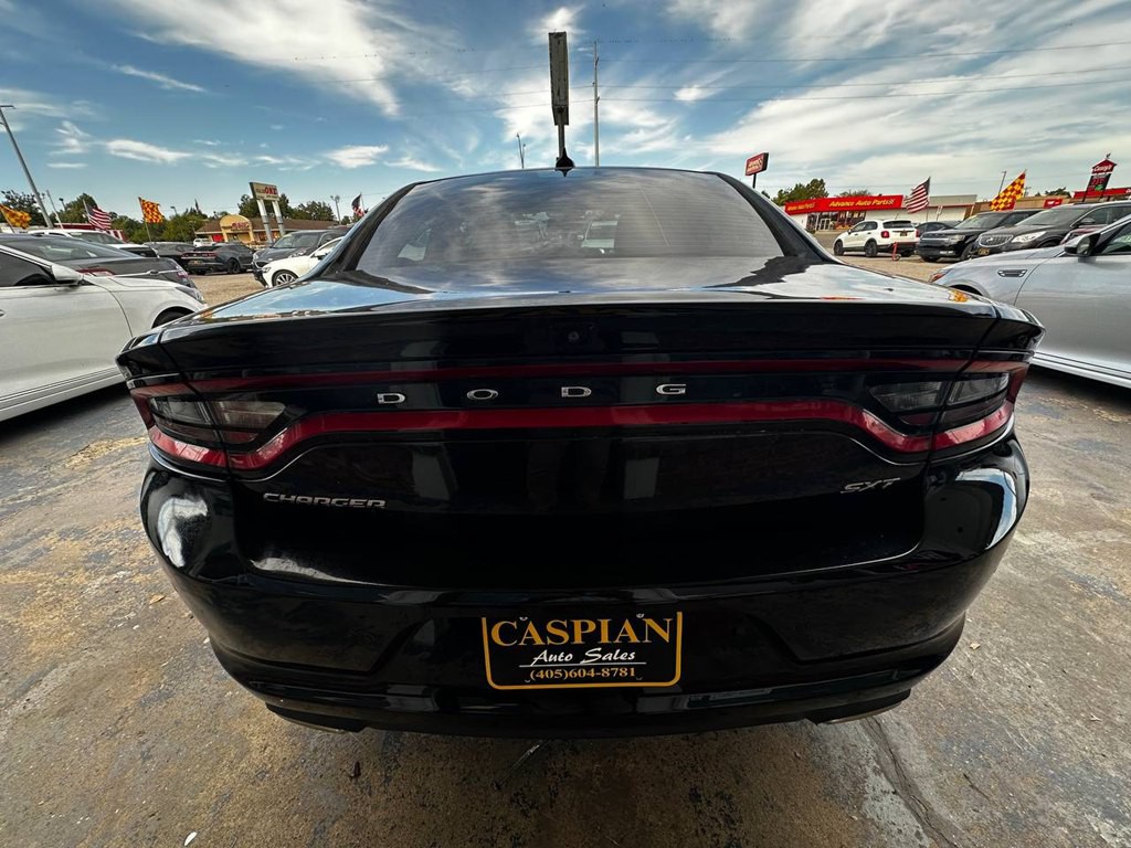 2017 Dodge Charger Image 8